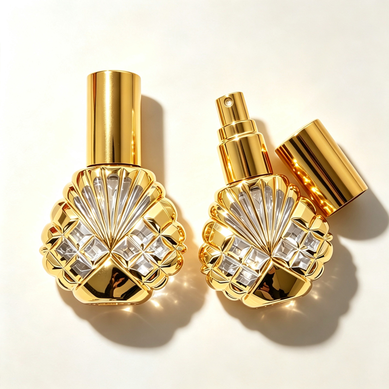 Perfume Fragrance World Qahwa - 15 ミリリットルガラススプレー香水瓶ミニシェル形状ボトル空の化粧品アルコール容器ミストアトマイザー旅行用シンプルスプレー