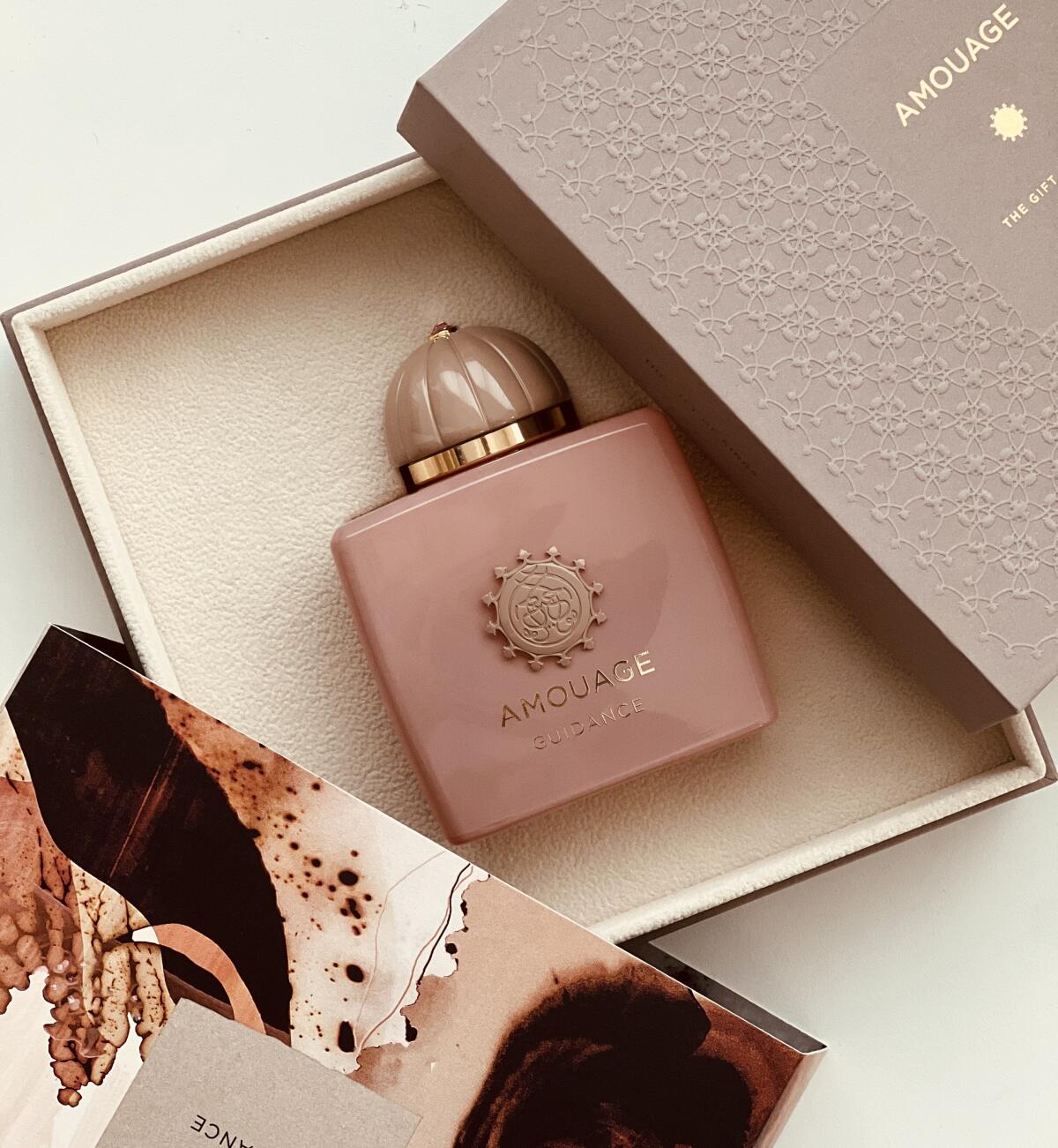 Parfum Extrait Oil - アムアージュ ガイダンス 46 リネージュ アウトランズ レイニーズ