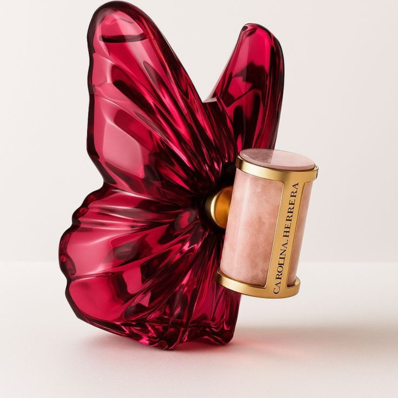 バタフライ香水、ドバイアラビアン香水、中東女性用香水、80m - Fragrance Perfume In Dubai のレビューと価格