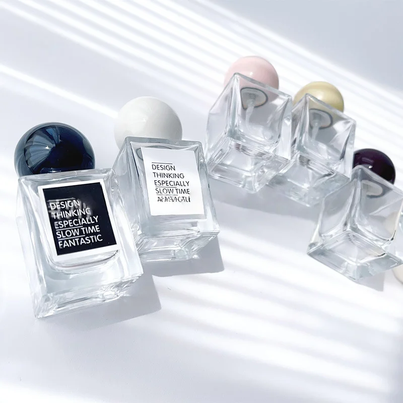 30ml香水瓶ガラス製ラインミスト香水アトマイザー木製蓋付き - Perfume Fragrance World Qahwa のレビューと価格
